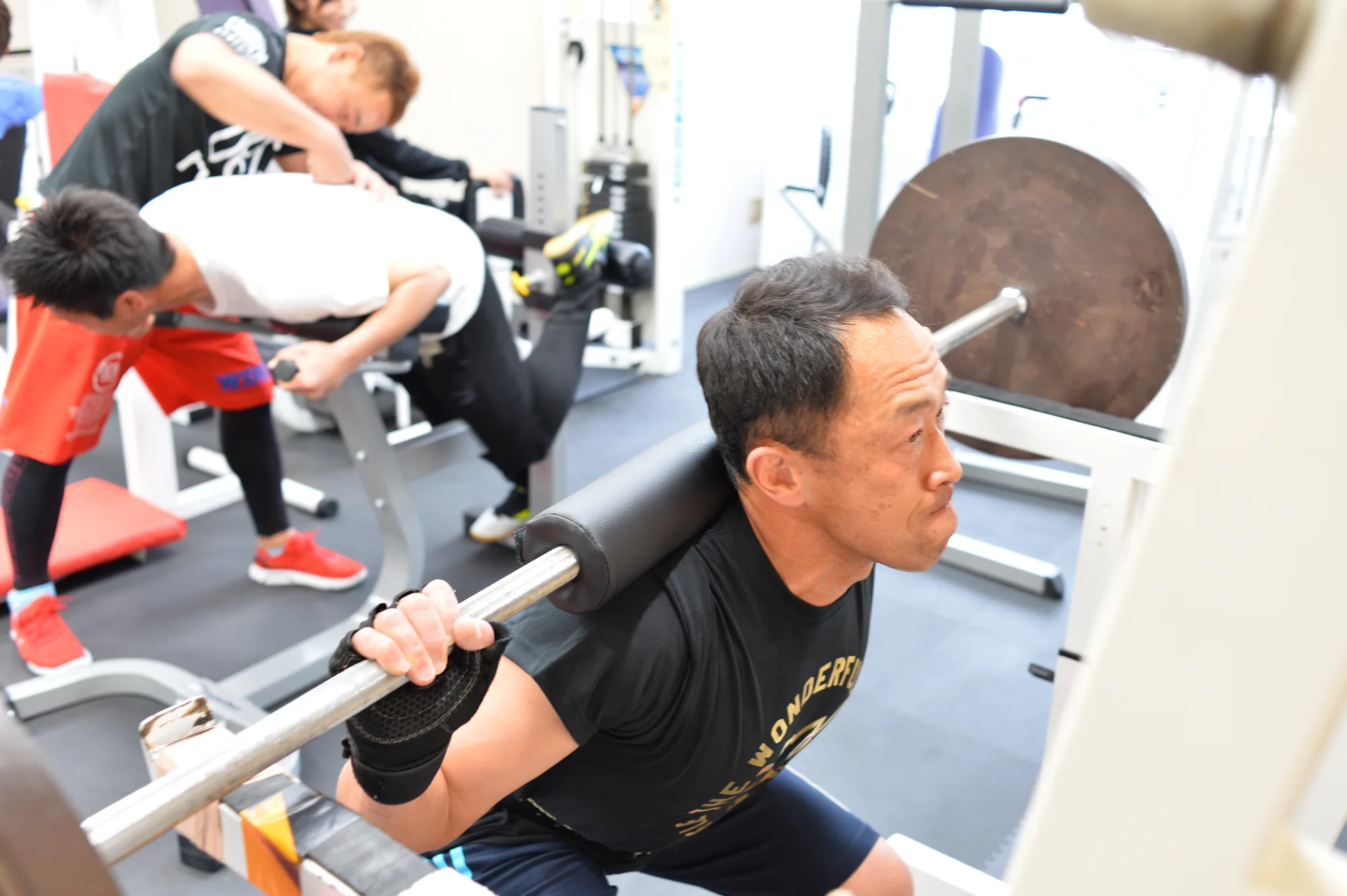 BODY LAB 中津川で筋力トレーニングに取り組む利用者